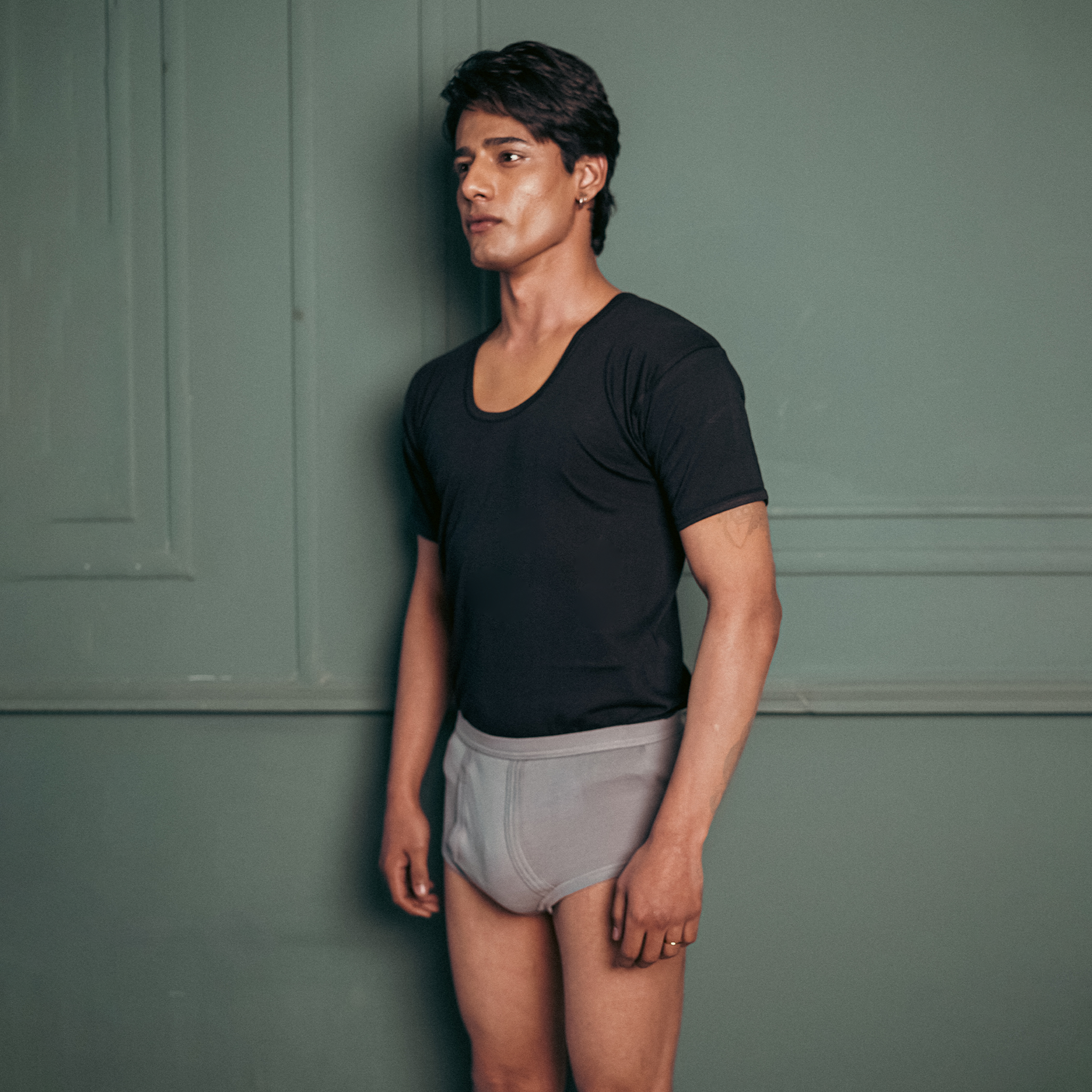6 Color Pack Of 6 V Shape Underwear
